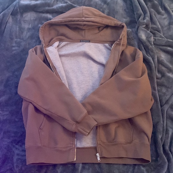 Brandy Melville Brown Oversized Zip Up 